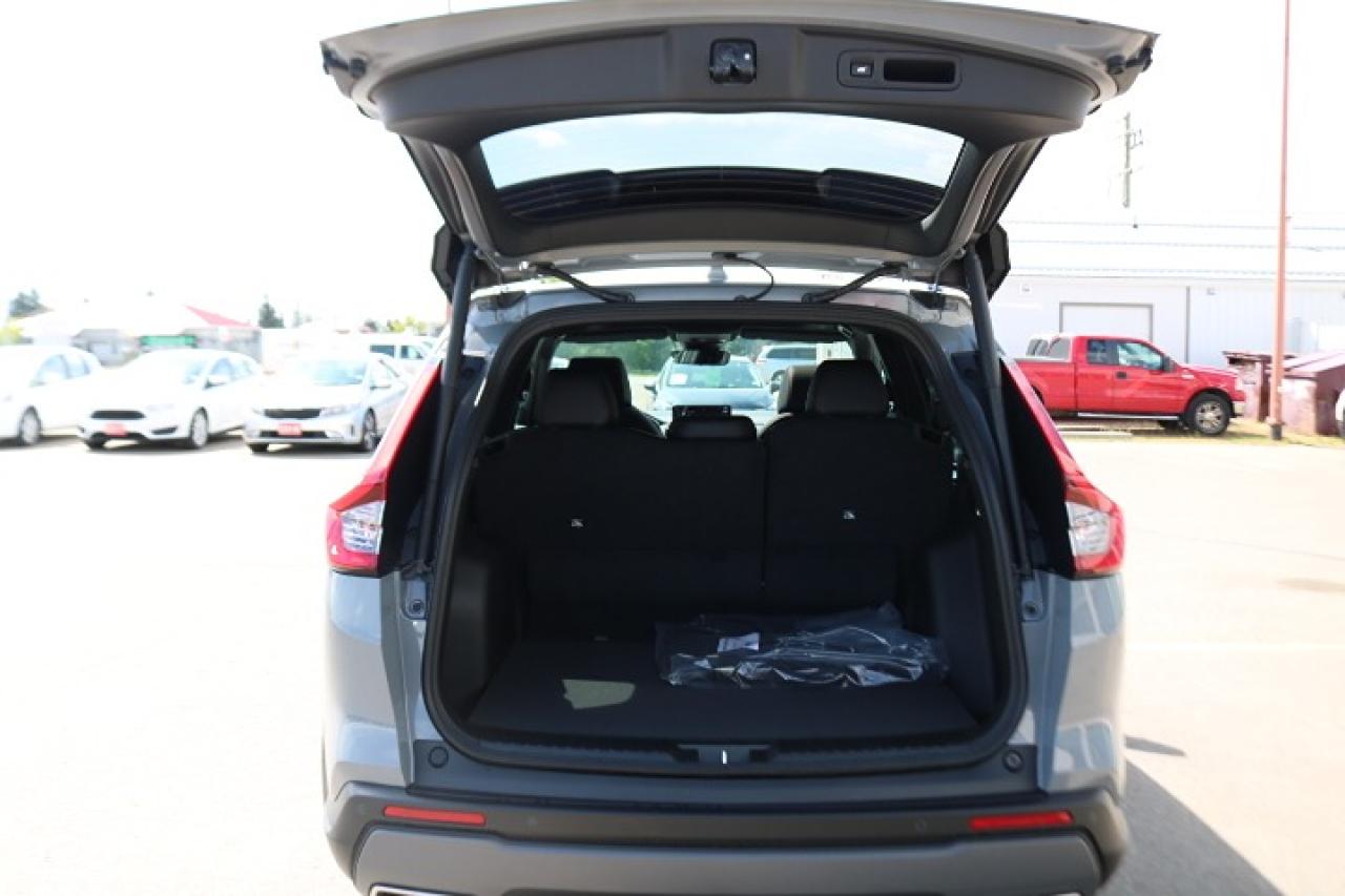 2026 Honda CR-V Touring AWD Photo4