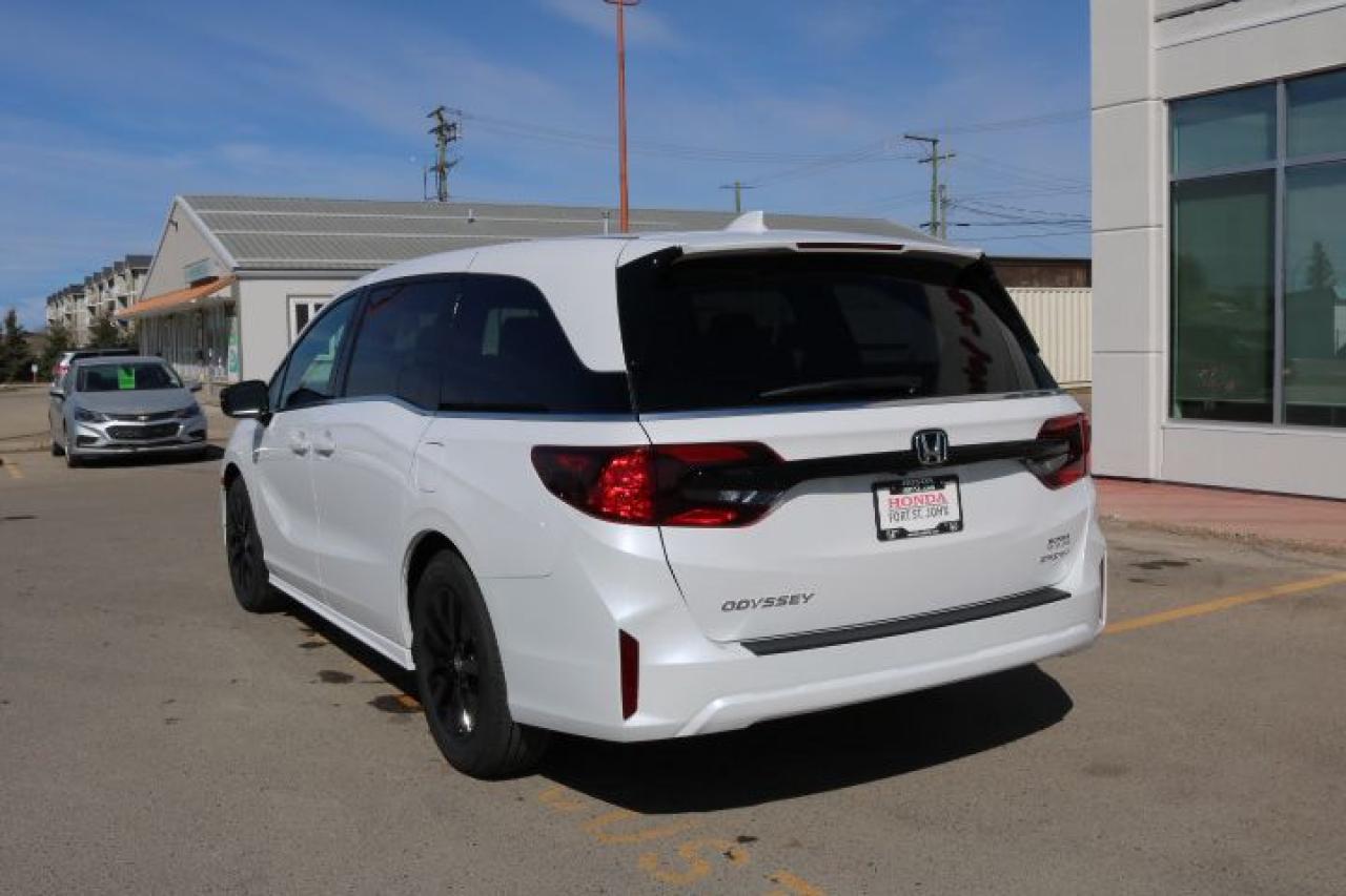 2025 Honda Odyssey Sport-L Photo3
