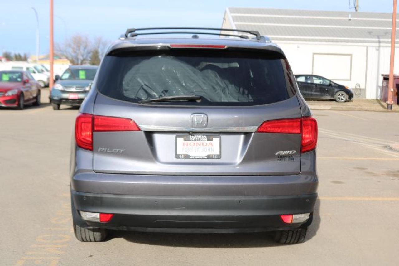 2016 Honda Pilot EXLN 4WD Photo4