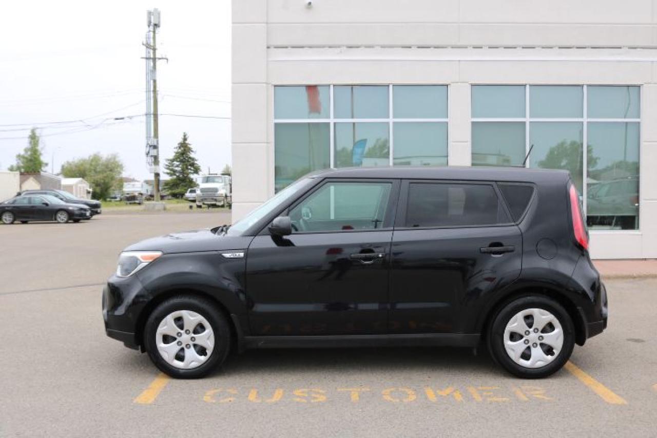 2016 Kia Soul BASE 6A Photo1