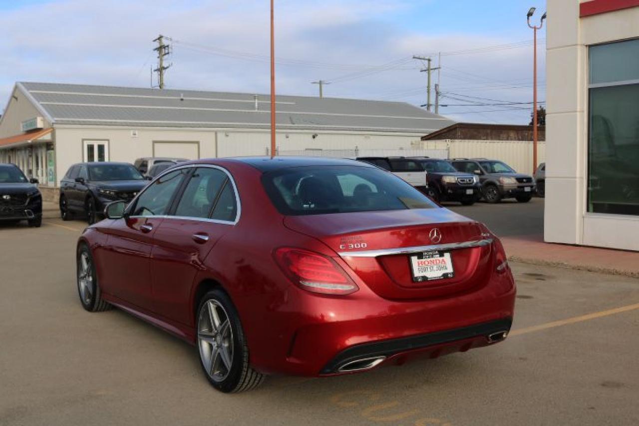 2017 Mercedes-Benz C-Class 4dr Sdn C 300 4MATIC Photo3