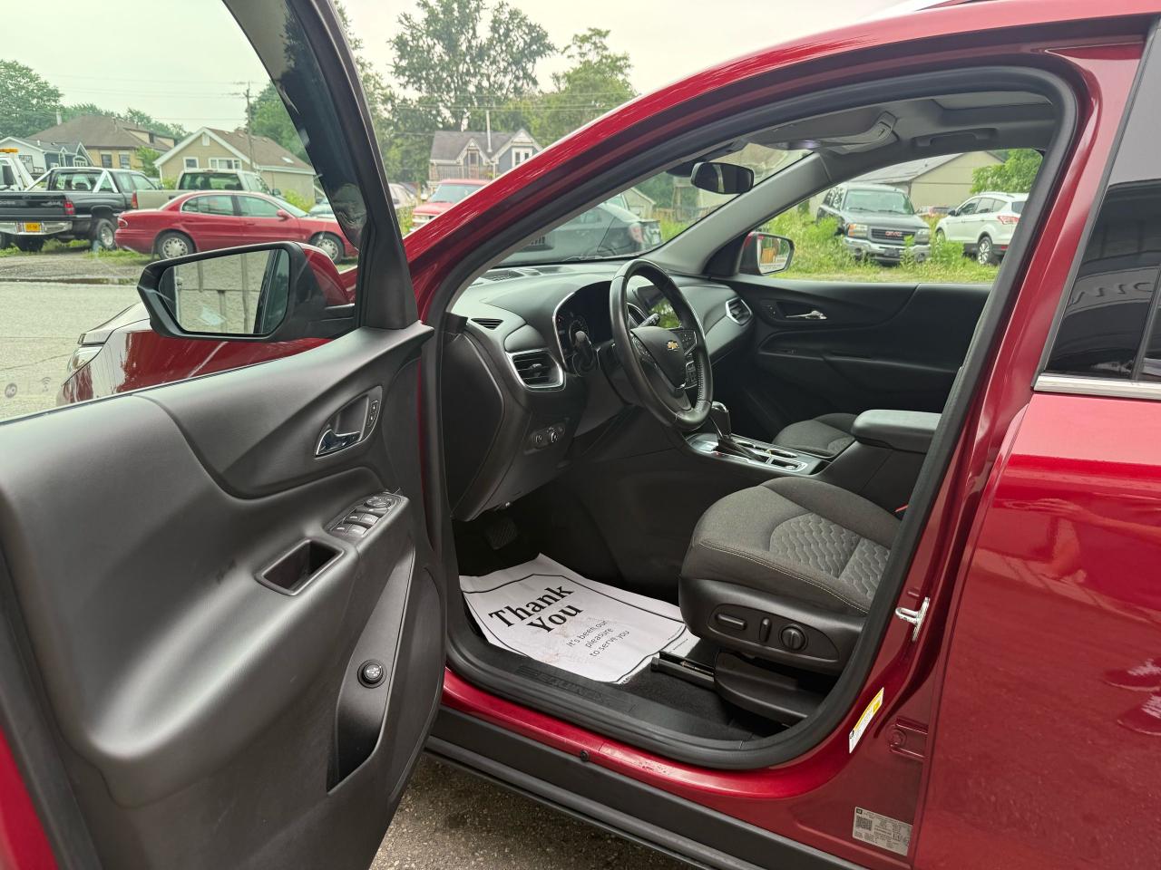 2020 Chevrolet Equinox LT - Photo #5