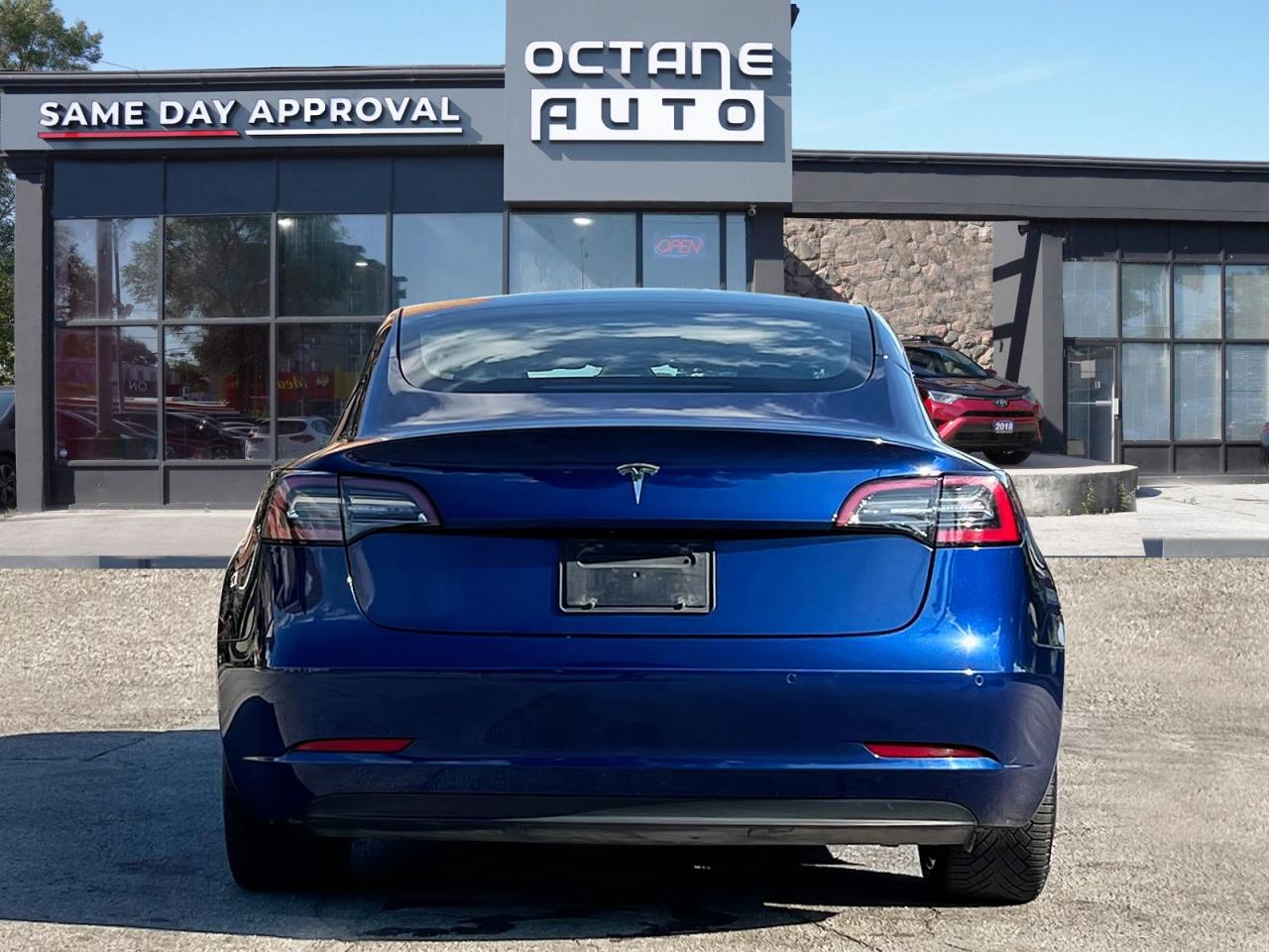 2022 Tesla Model 3 Standard Range RWD - Photo #5