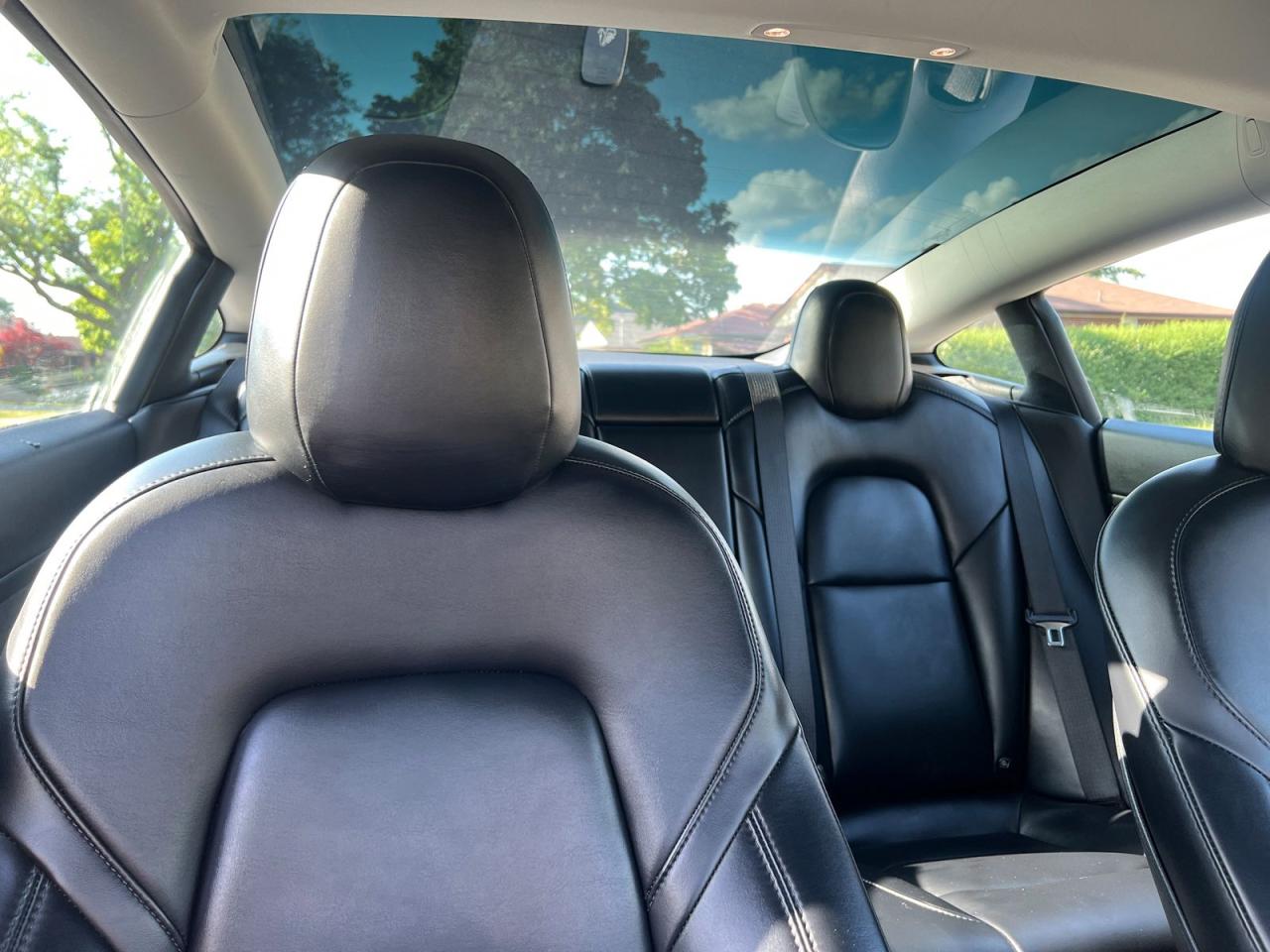2022 Tesla Model 3 Standard Range RWD - Photo #10