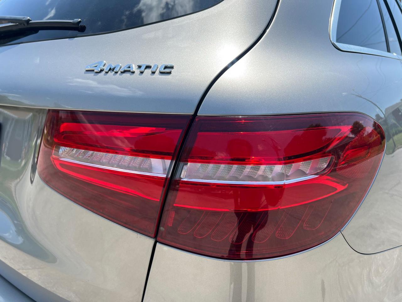 2019 Mercedes-Benz GLC-Class GLC300 4MATIC - Photo #6