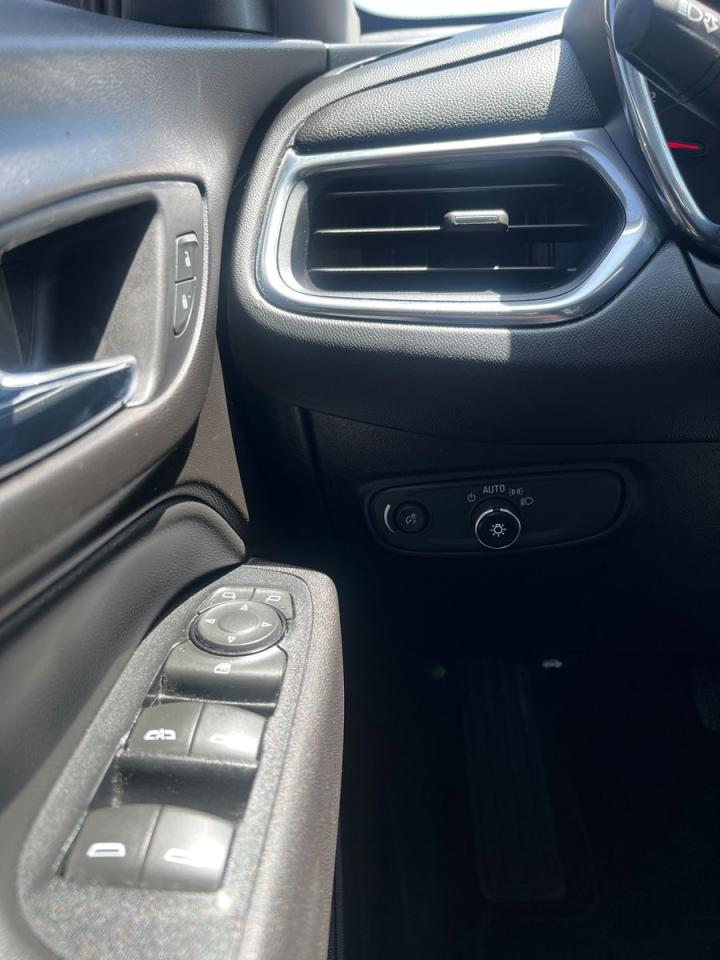 2018 Chevrolet Equinox LT w/3LT - Photo #12