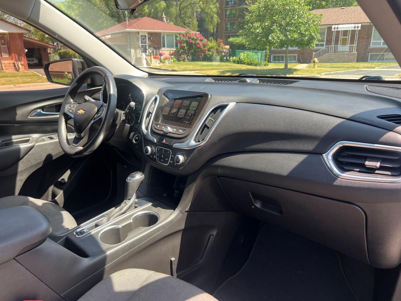 2018 Chevrolet Equinox LT w/3LT - Photo #22