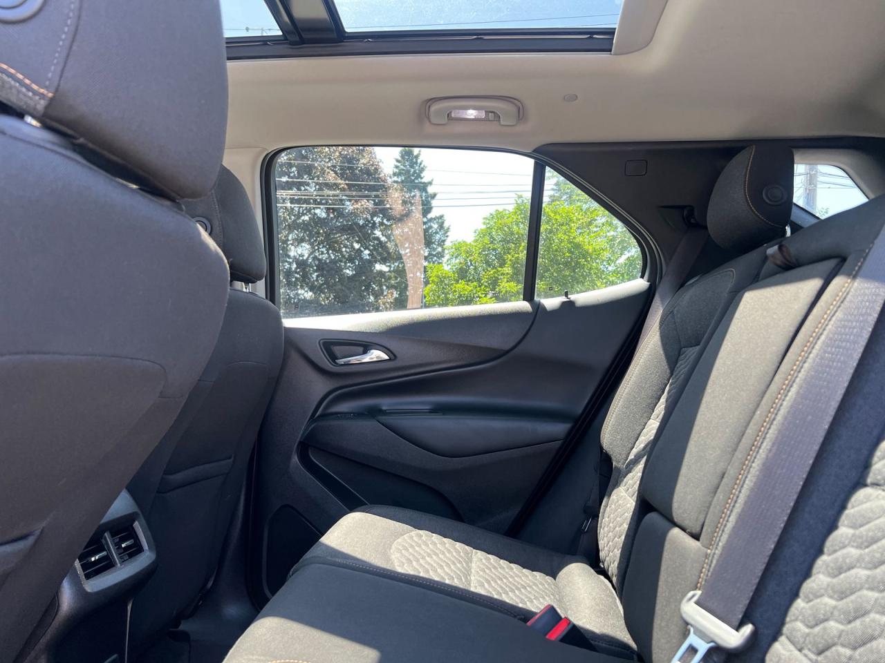 2018 Chevrolet Equinox LT w/3LT - Photo #24