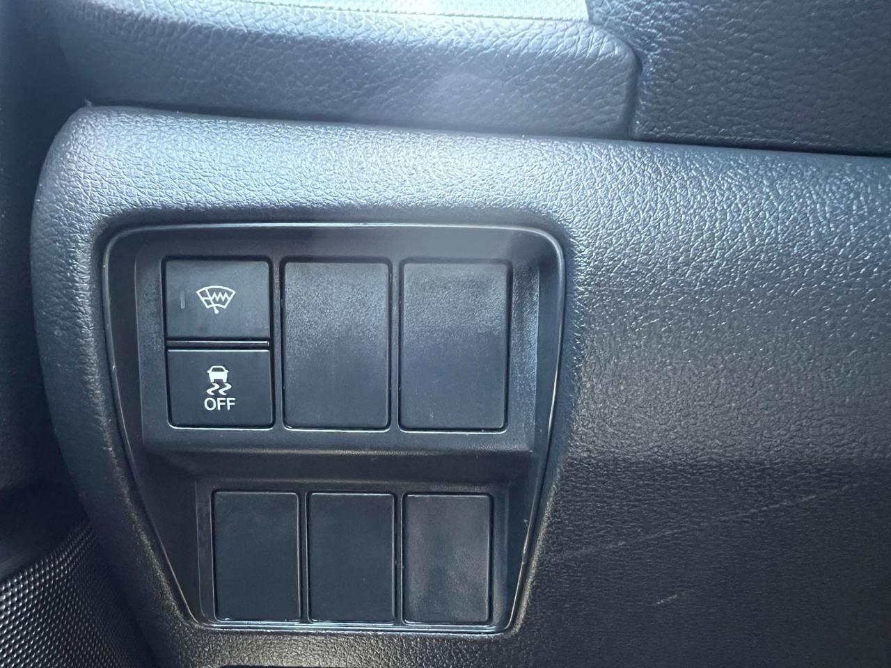 2018 Honda CR-V LX - Photo #23