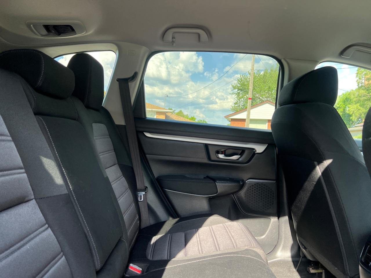 2018 Honda CR-V LX - Photo #11