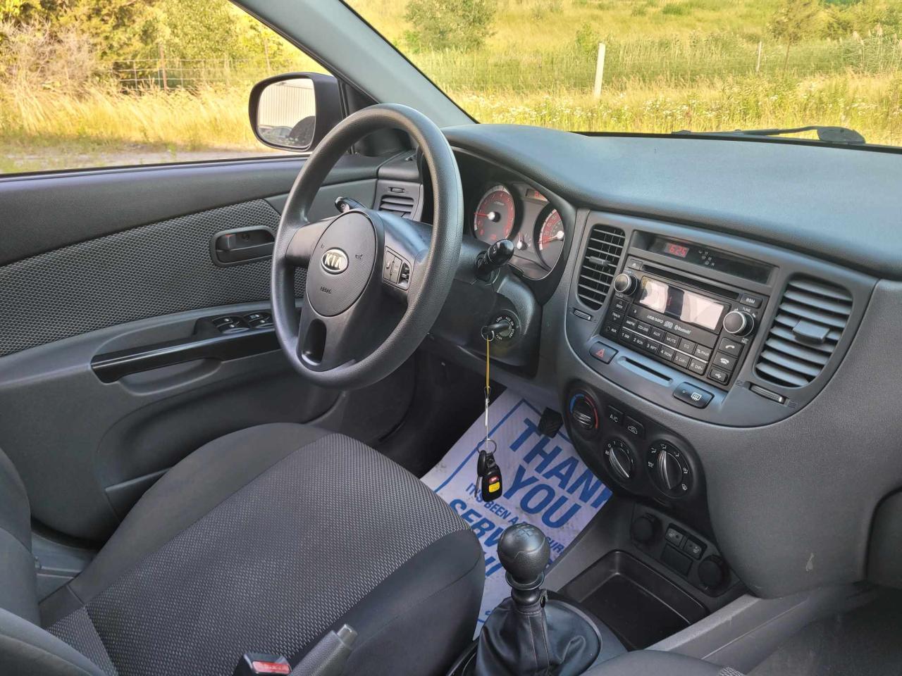 2010 Kia Rio EX Photo22