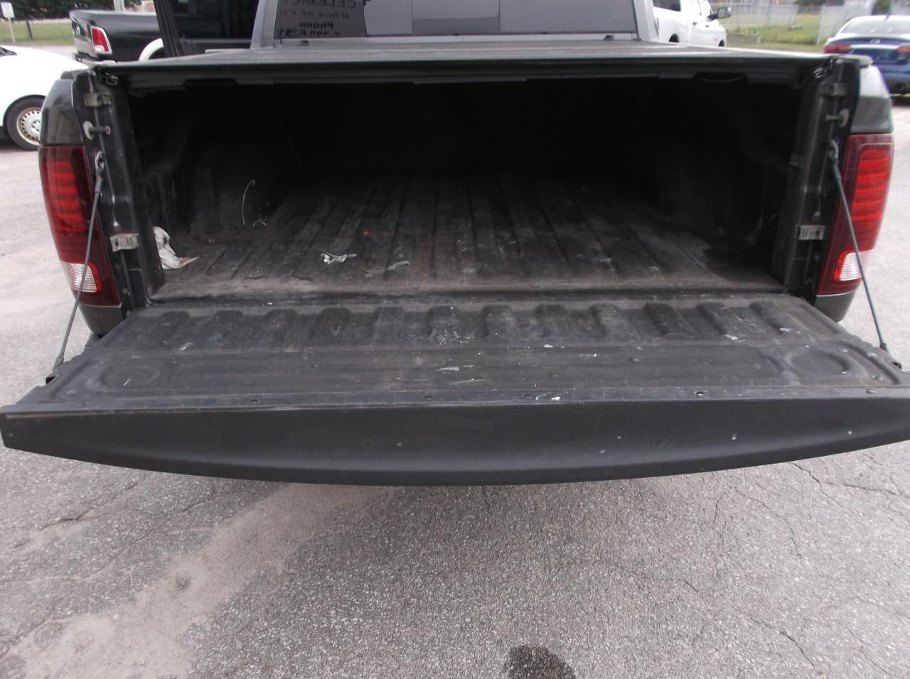 2016 RAM 1500 4X4 4 DOOR SPORT - Photo #8