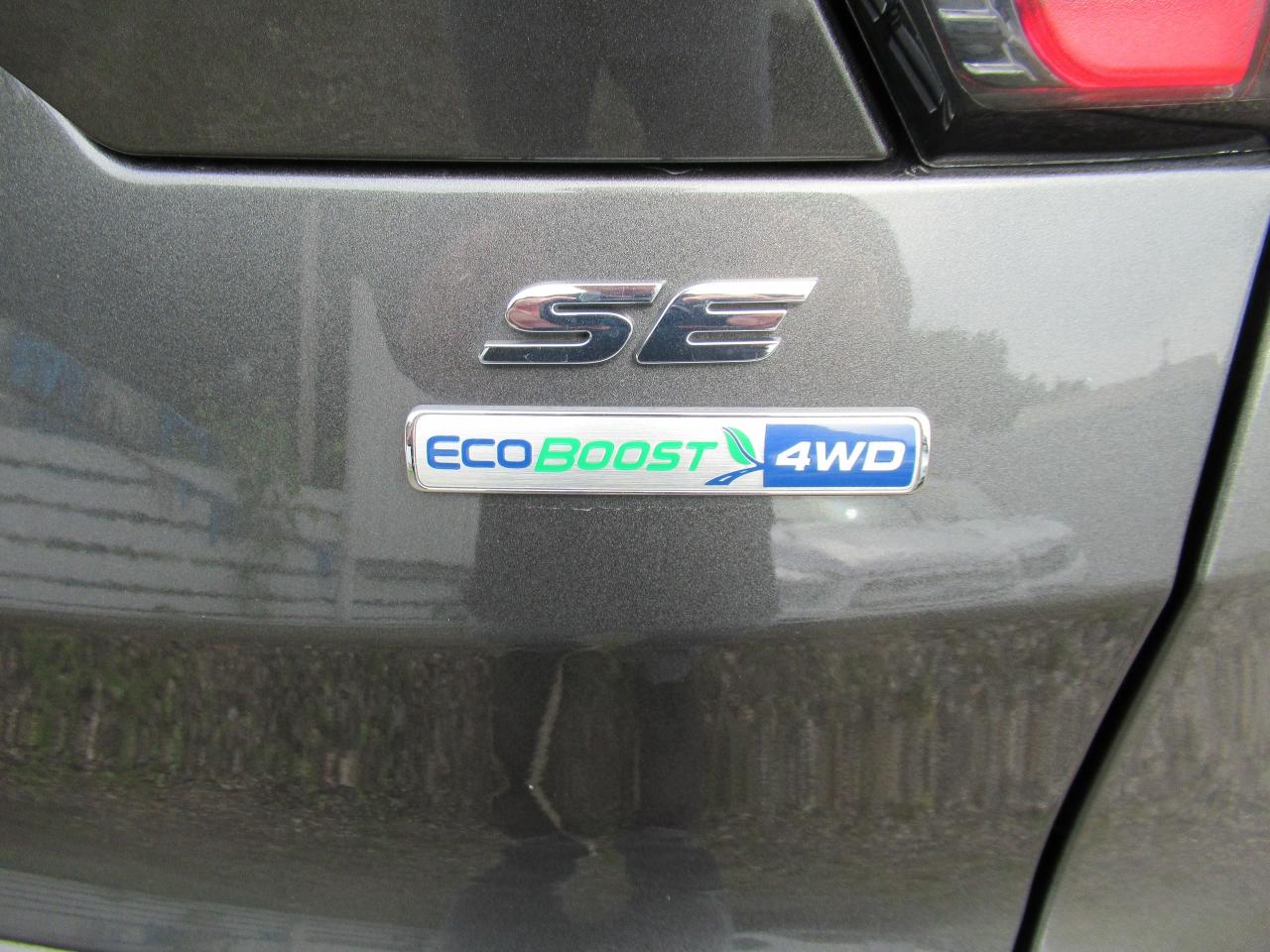 2017 Ford Escape SE - Photo #5