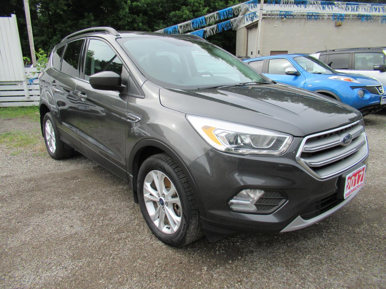 2017 Ford Escape SE - Photo #2