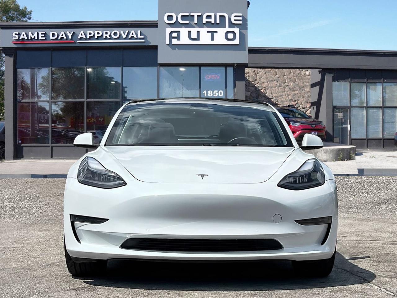 2022 Tesla Model 3 STANDARD RANGE PLUS - Photo #2