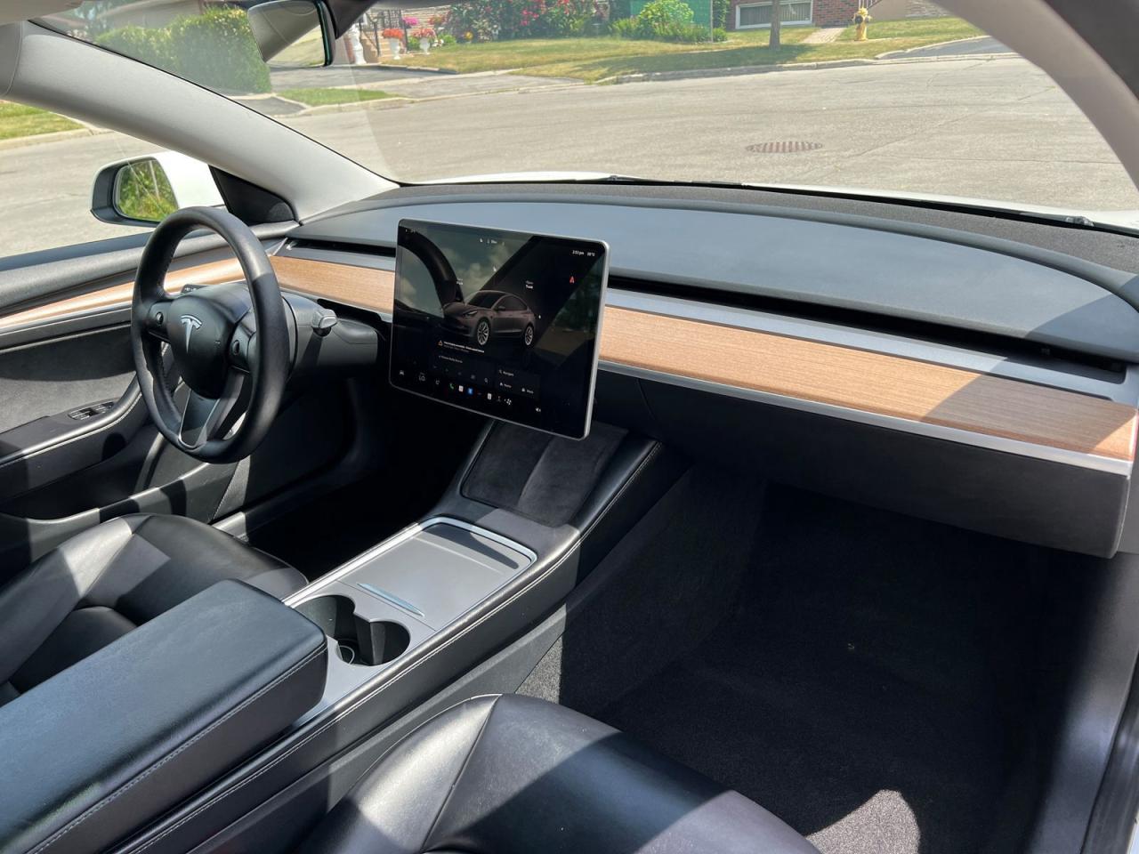 2022 Tesla Model 3 STANDARD RANGE PLUS - Photo #10
