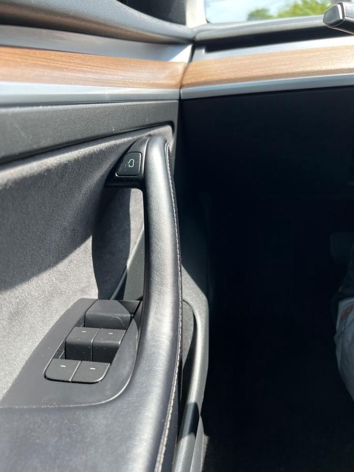 2022 Tesla Model 3 STANDARD RANGE PLUS - Photo #20