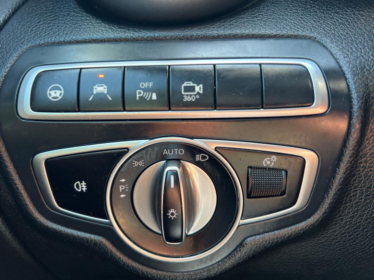 2019 Mercedes-Benz GLC-Class GLC300 4MATIC - Photo #27