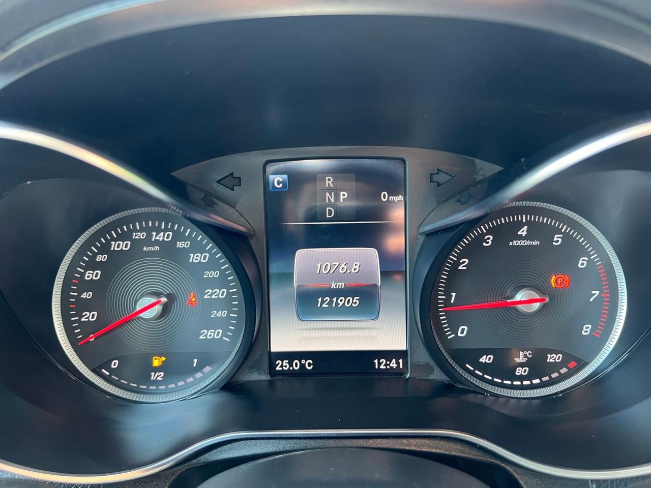 2019 Mercedes-Benz GLC-Class GLC300 4MATIC - Photo #20