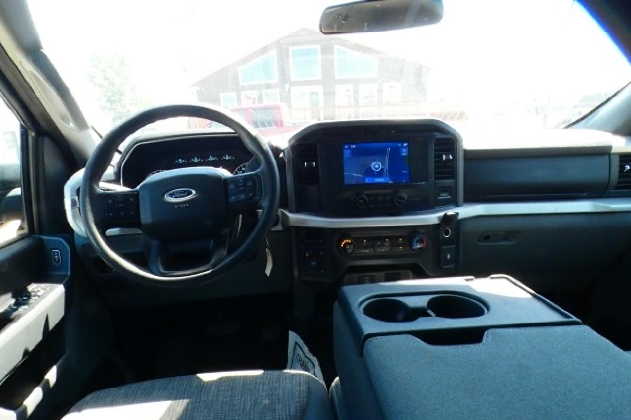 2022 Ford F-150 XLT ecoboost 4WD SuperCrew w/cloth seats, NAV, BUC - Photo #11