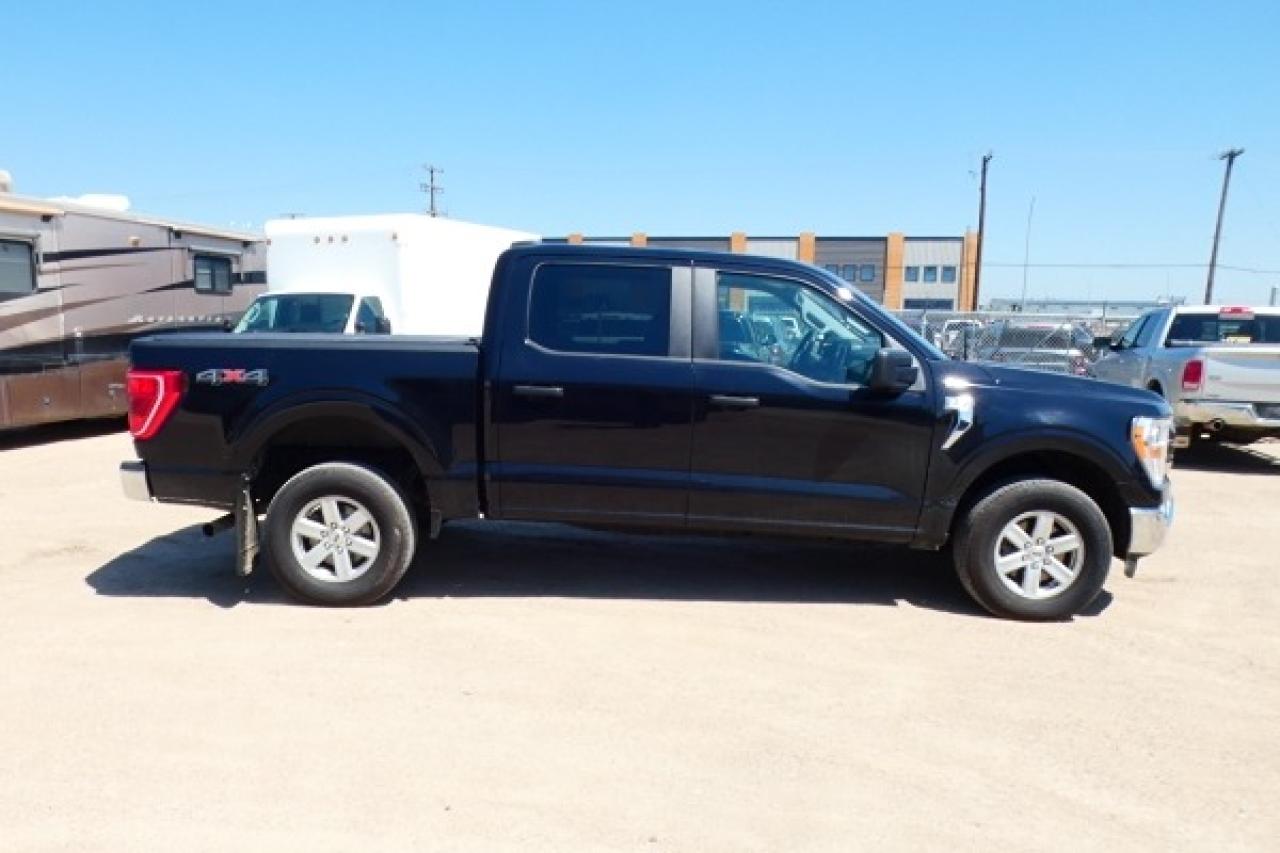 2022 Ford F-150 XLT ecoboost 4WD SuperCrew w/cloth seats, NAV, BUC - Photo #5