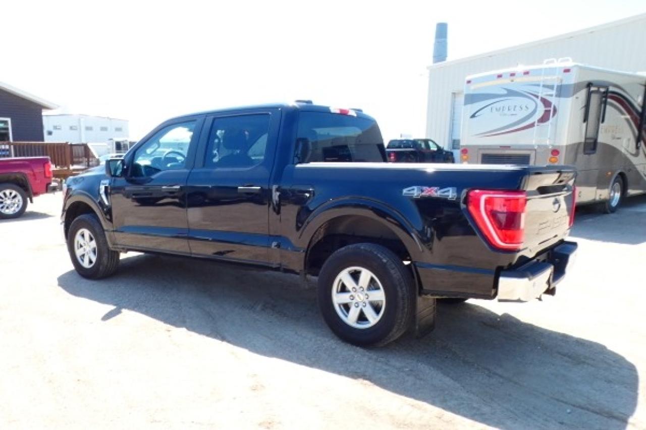 2022 Ford F-150 XLT ecoboost 4WD SuperCrew w/cloth seats, NAV, BUC - Photo #8