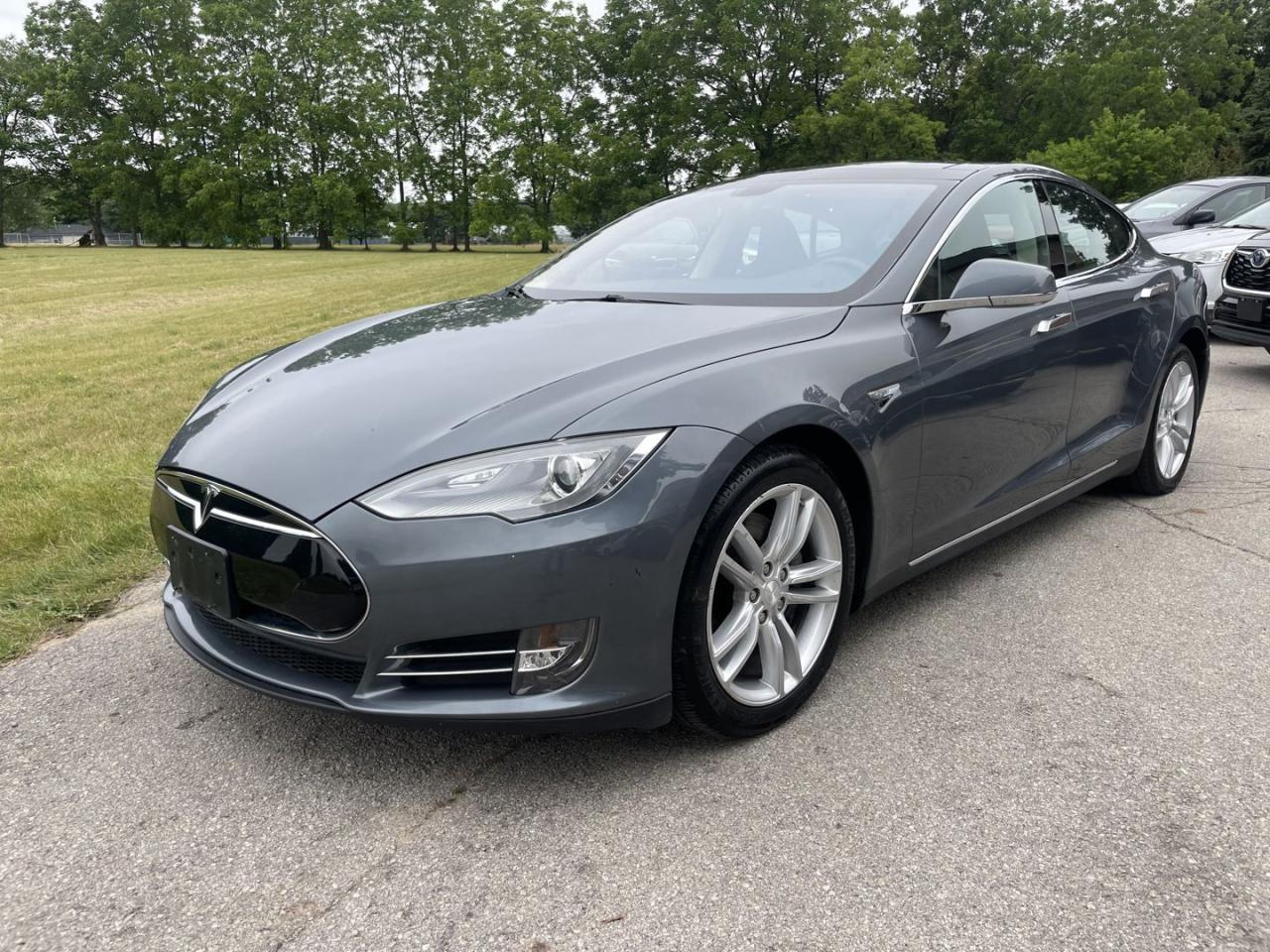 Used 2013 Tesla Model S s85 for sale in Burlington, ON