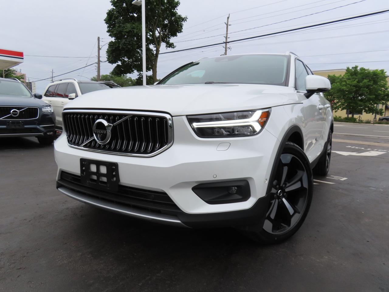 2021 Volvo XC40 T5 AWD INSCRIPTION PKG - LEATHER - SUNROOF ! Photo