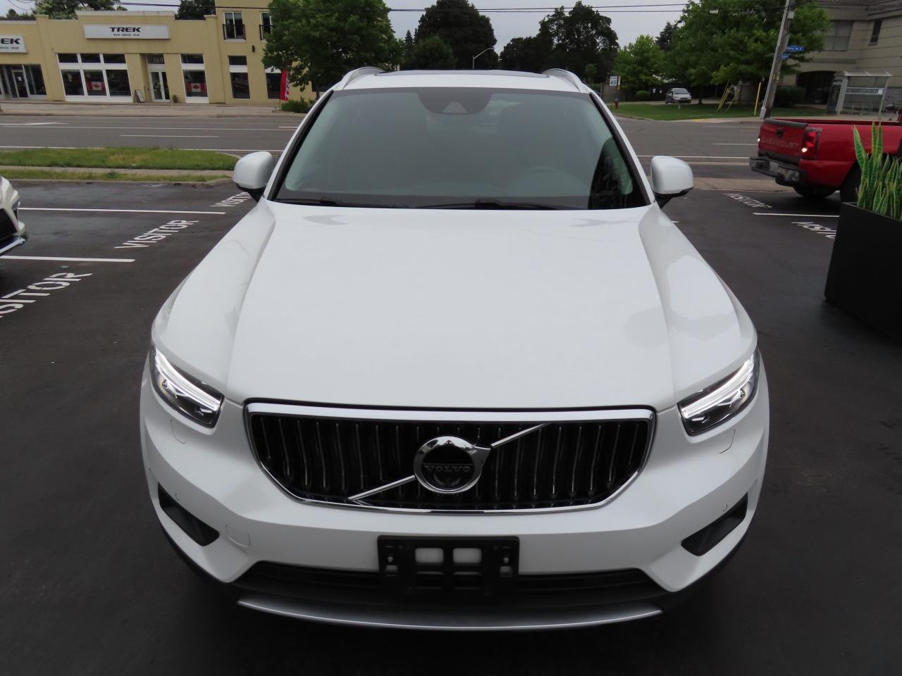 2021 Volvo XC40 T5 AWD INSCRIPTION PKG - LEATHER - SUNROOF ! Photo