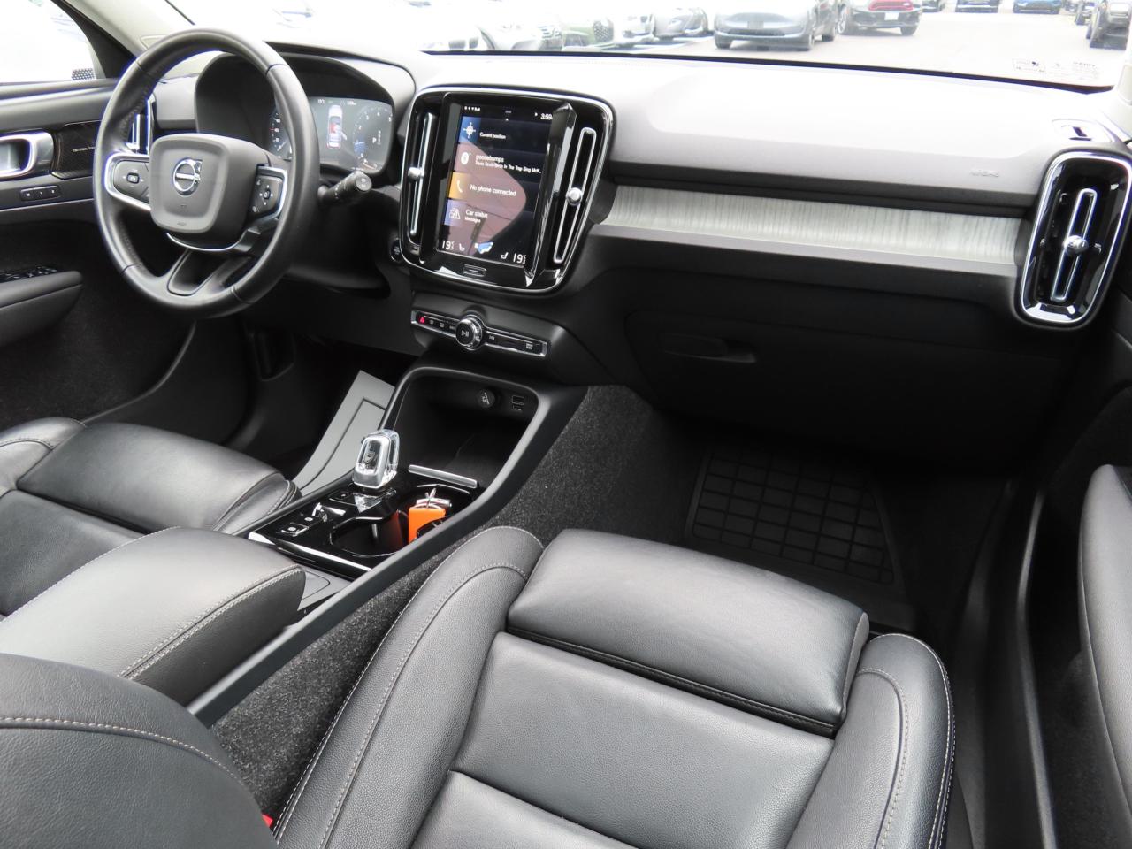 2021 Volvo XC40 T5 AWD INSCRIPTION PKG - LEATHER - SUNROOF ! Photo