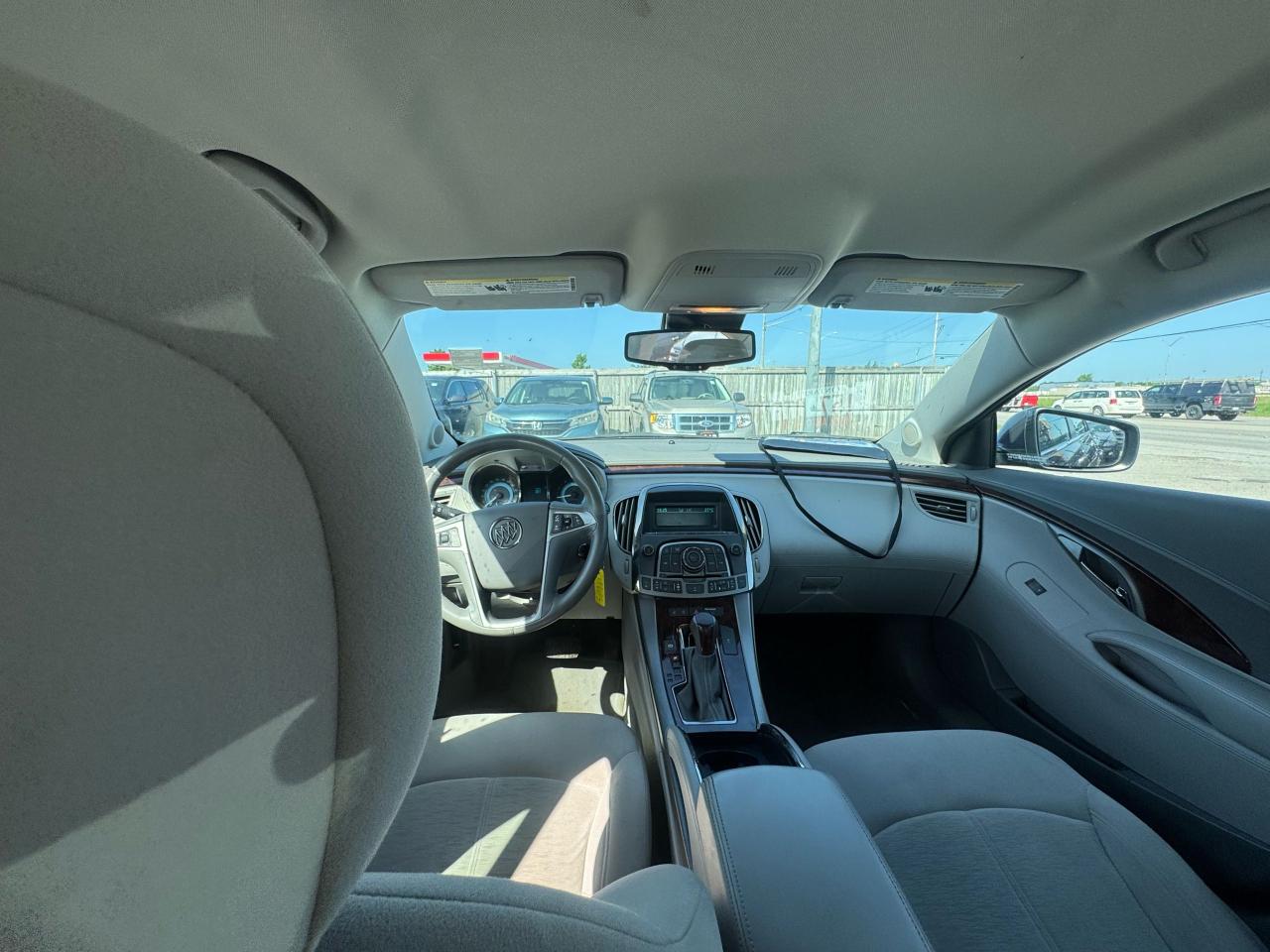 2011 Buick LaCrosse CX, AUTO, 4 CYL, ONLY 58,000KMS, LOW KMS, CERT - Photo #15