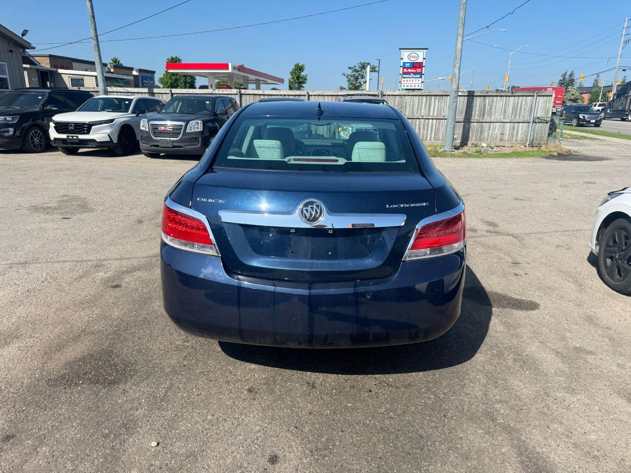 2011 Buick LaCrosse CX, AUTO, 4 CYL, ONLY 58,000KMS, LOW KMS, CERT Photo3