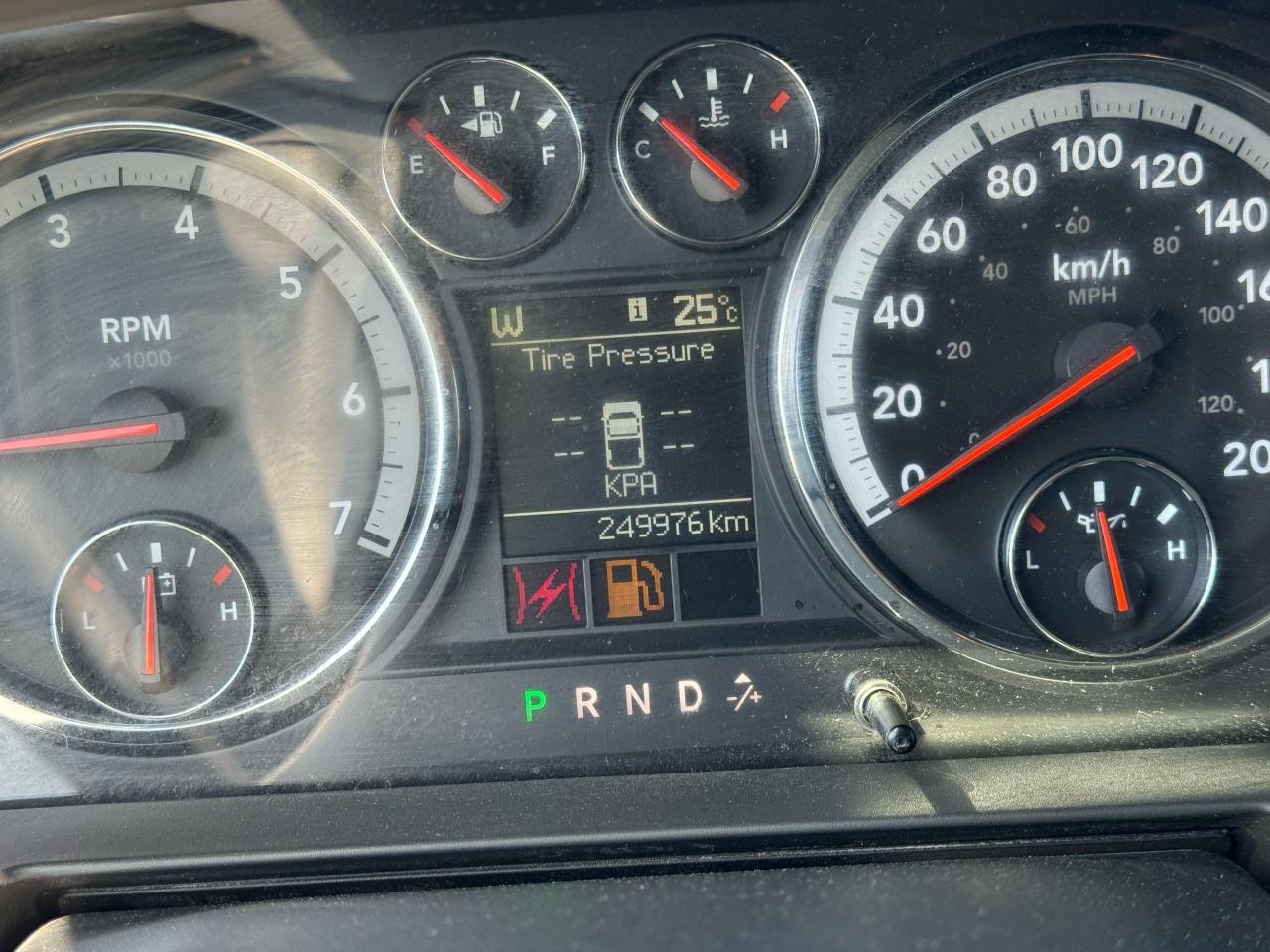 2010 Dodge Ram 1500 ST, 4X4, HEMI, LEATHER, LOADED, AS IS SPECIAL - Photo #13