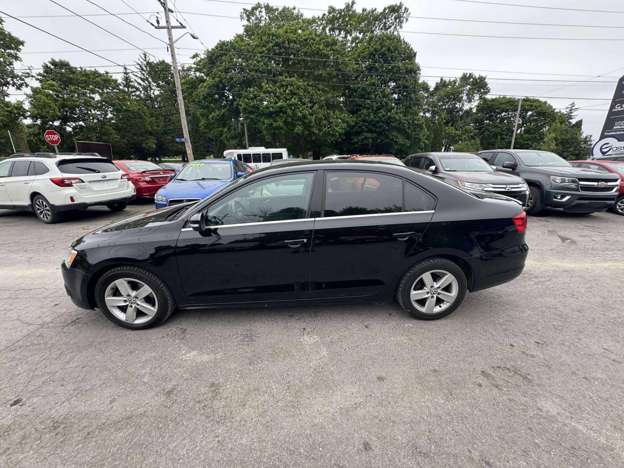 2012 Volkswagen Jetta 4dr 2.0T TDI Man Comfortline - Photo #4