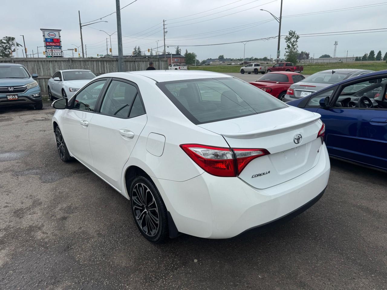 2015 Toyota Corolla S, MANUAL, ONLY 130KMS, LOADED, RELIABLE, CERT - Photo #3