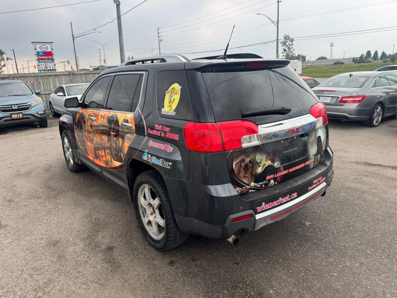 2010 GMC Terrain SLT, LEATHER, LOADED, 4 CYL, AS IS SPECIAL - Photo #3