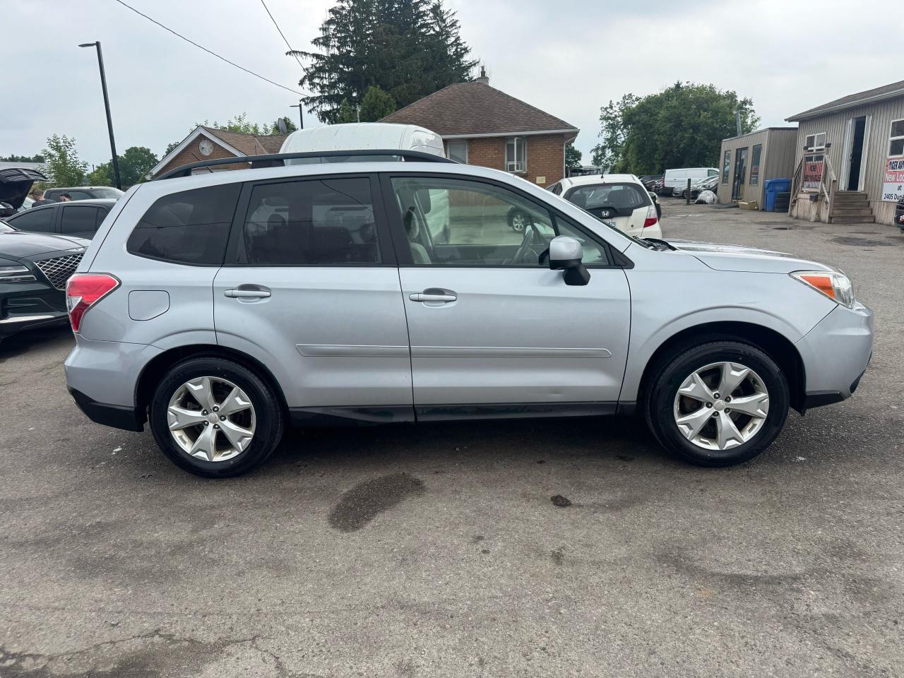 2014 Subaru Forester PREMIUM, MANUAL, PZEV, ONLY 79KMS, CERTIFIED - Photo #6