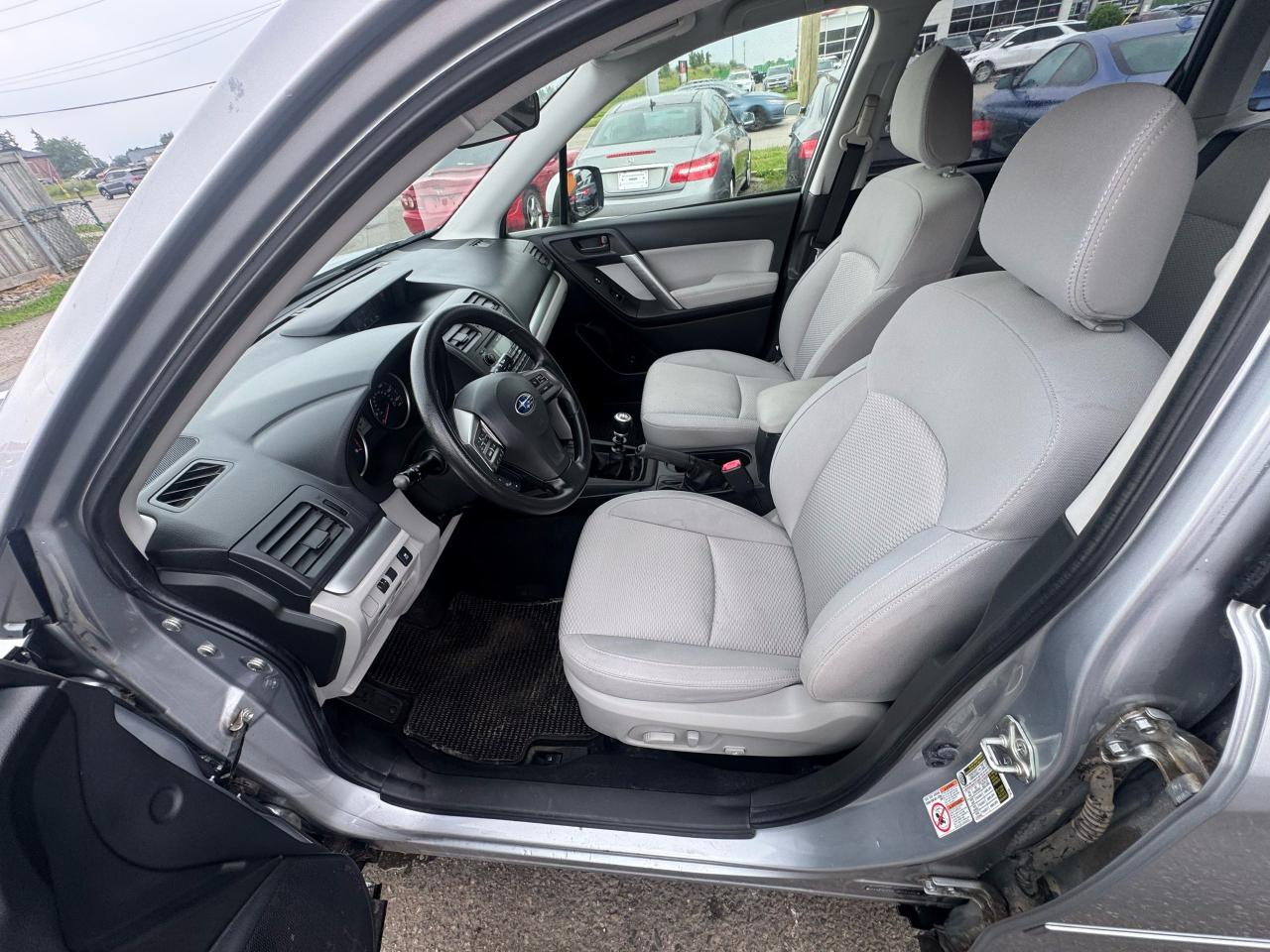 2014 Subaru Forester PREMIUM, MANUAL, PZEV, ONLY 79KMS, CERTIFIED - Photo #12