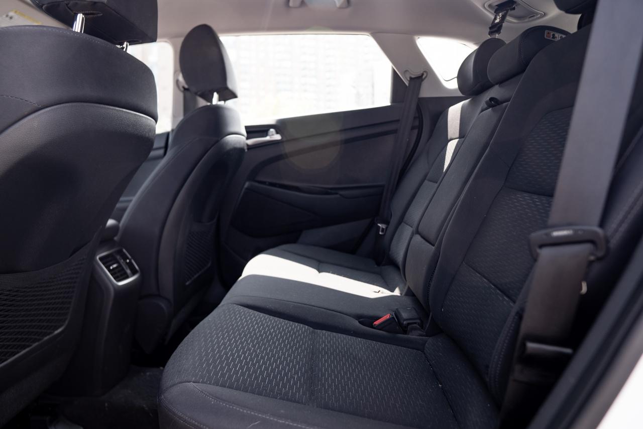 2018 Hyundai Tucson PREMIUM | NO ACCIDENT | CLEAN CARFAX | - Photo #8