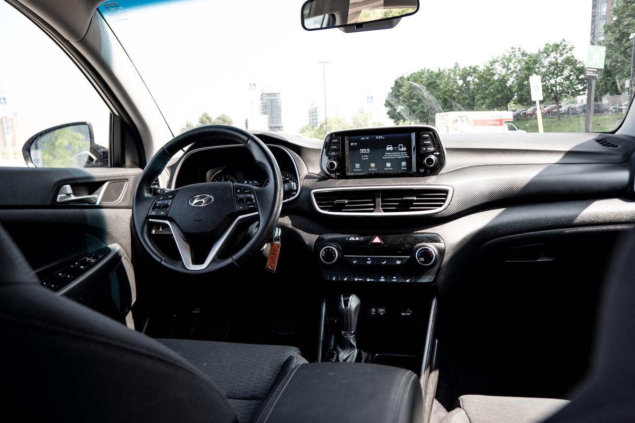 2018 Hyundai Tucson PREMIUM | NO ACCIDENT | CLEAN CARFAX | - Photo #9