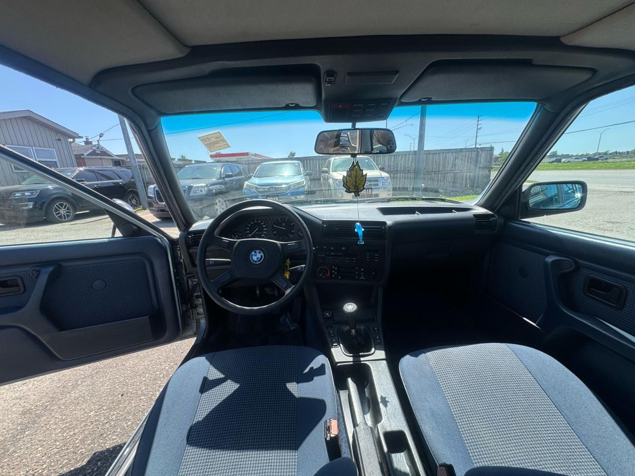 1985 BMW 325 325, E30, SEDAL, MANUAL, ONLY 65,000 KMS, LOW KMS - Photo #10