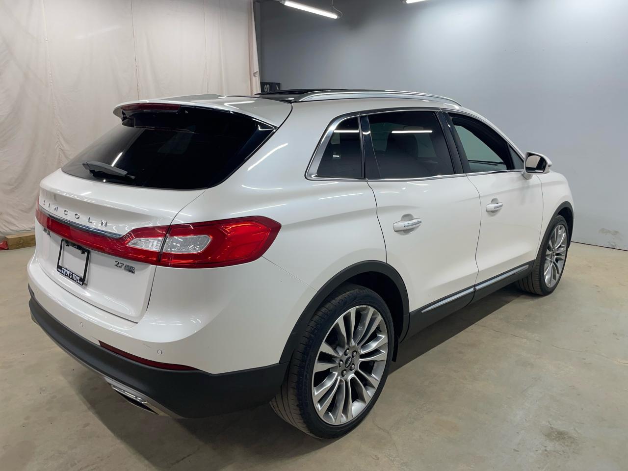 2016 Lincoln MKX AWD 4DR RESERVE Photo7