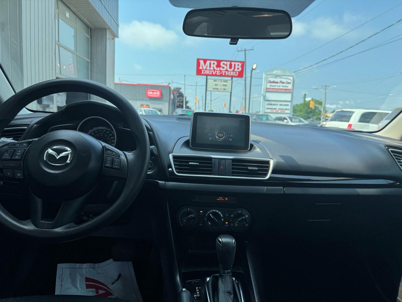 2016 Mazda MAZDA3 GX Photo