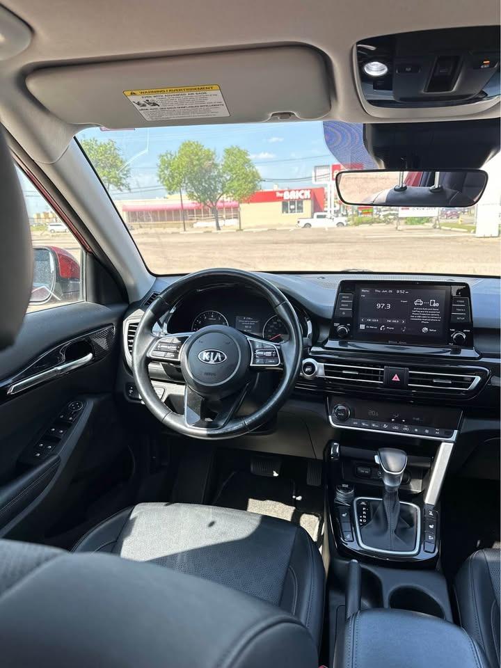 2021 Kia Seltos EX - Photo #8