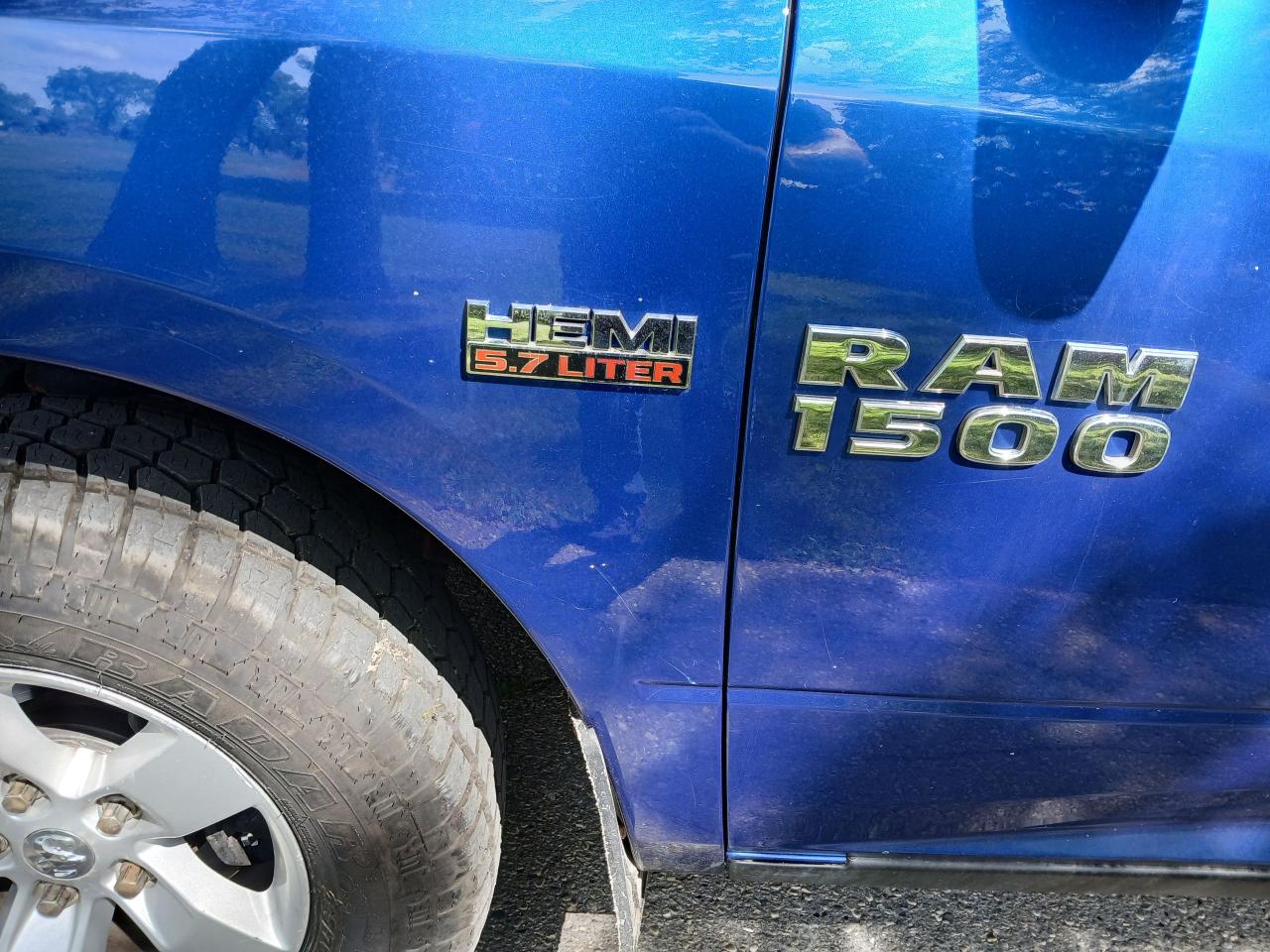 2017 RAM 1500 ST - Photo #15