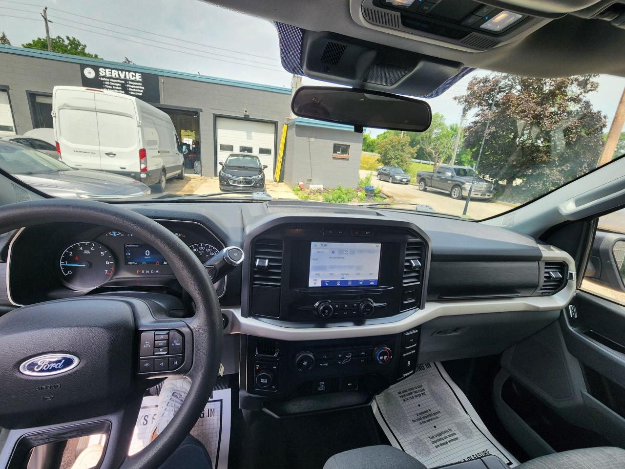 2021 Ford F-150 XLT l Clean Carfax l No Accident l Mint Condition - Photo #18