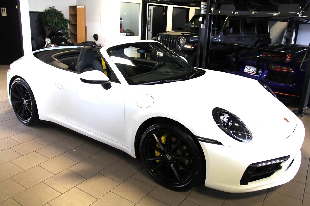 2022 Porsche 911 Carrera 4 Cabriolet - Photo #10