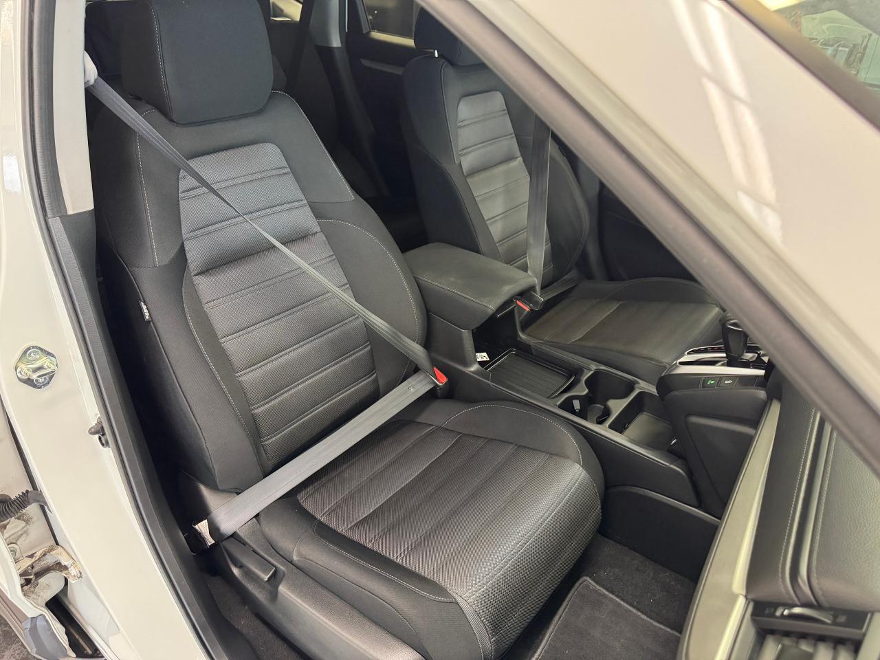 2020 Honda CR-V LX AWD+New Tires+Brakes+ONE OWNER+CLEAN CARFAX Photo24