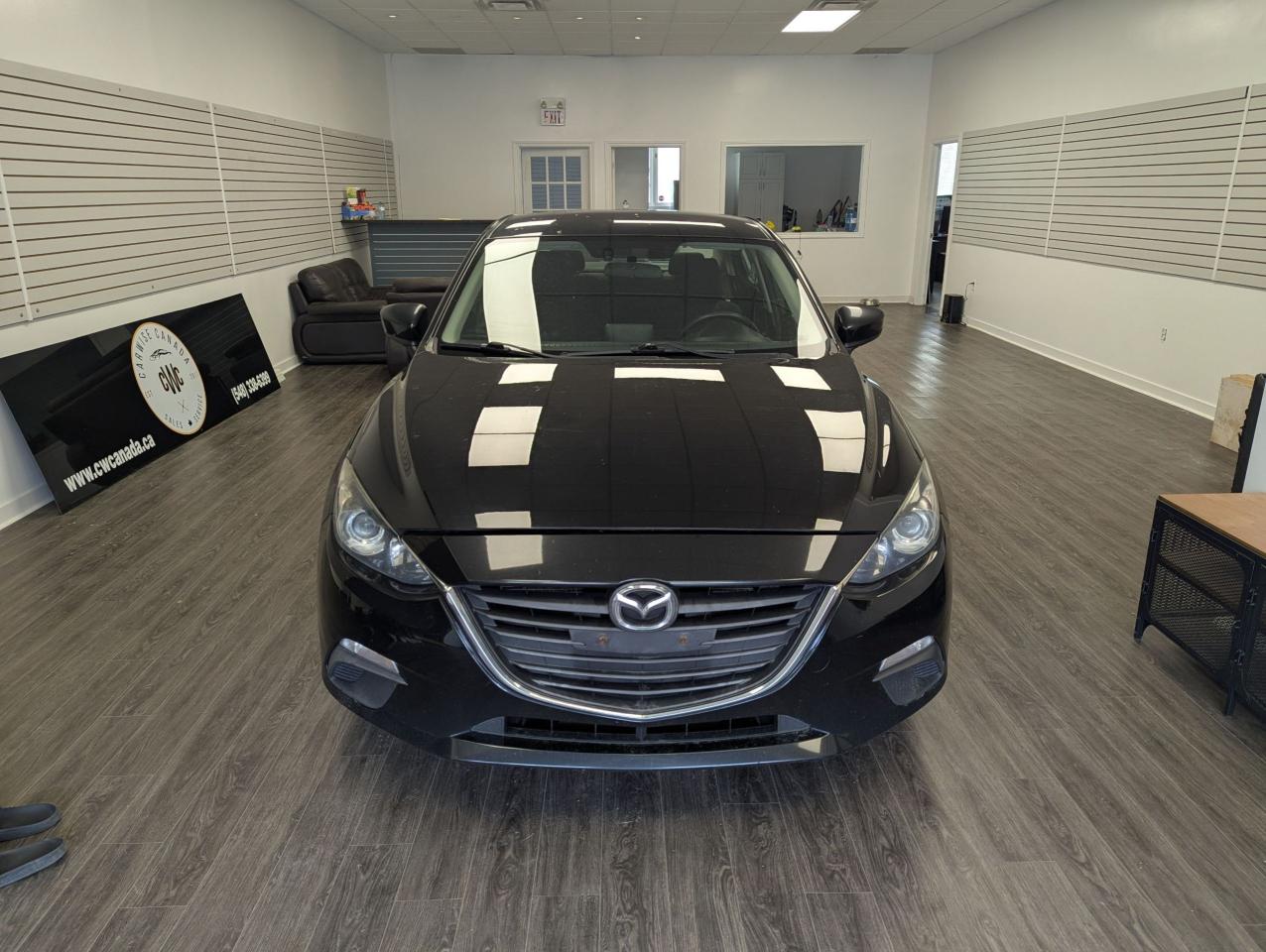 2014 Mazda MAZDA3 GS-SKYl Regularly Servicedl Fuel Efficientl Photo3