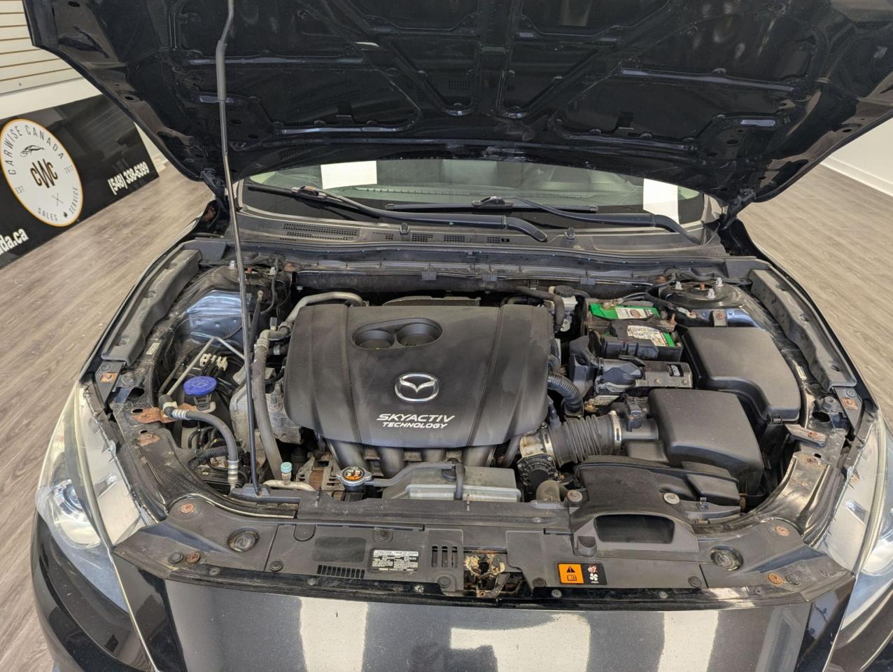 2014 Mazda MAZDA3 GS-SKY